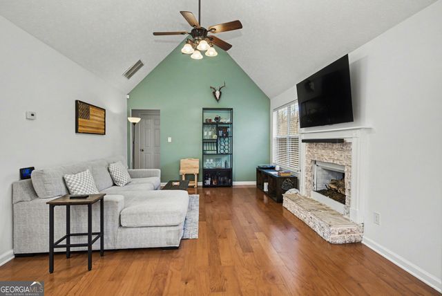 325 Ashley Woods Drive, Newnan, GA 30263