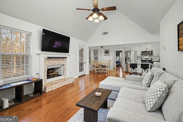 325 Ashley Woods Drive, Newnan, GA 30263