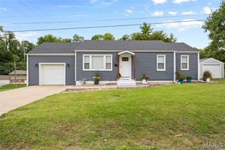 841 Victory Drive, Collinsville, IL 62234