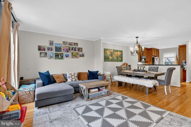 1003-B N DANIEL ST, Arlington, VA 22201