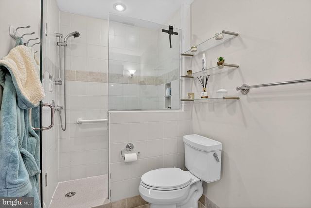 1003-B N DANIEL ST, Arlington, VA 22201