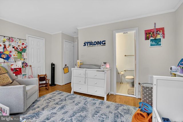 1003-B N DANIEL ST, Arlington, VA 22201