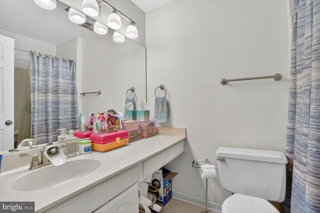 1003-B N DANIEL ST, Arlington, VA 22201