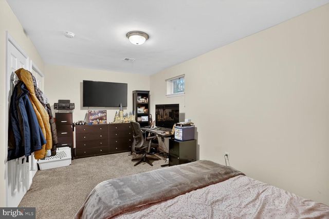 1003-B N DANIEL ST, Arlington, VA 22201