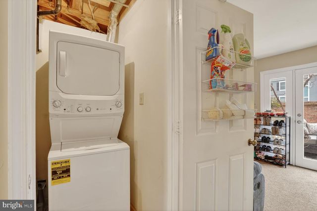 1003-B N DANIEL ST, Arlington, VA 22201