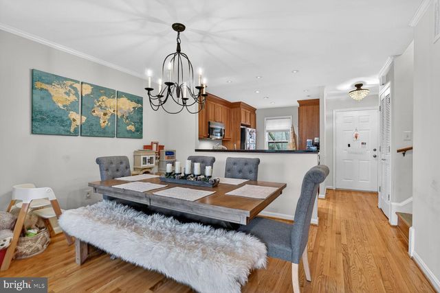 1003-B N DANIEL ST, Arlington, VA 22201