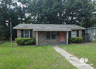 2301 N McVay Dr., Mobile, AL 36605