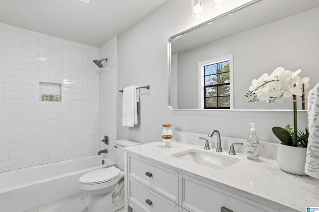 789 MERLIN DRIVE, Calera, AL 35040