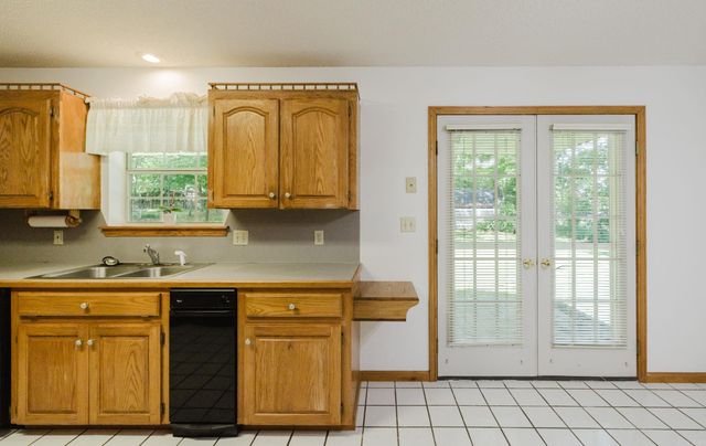 7513 Terry Lynn Drive, Benton, AR 72019