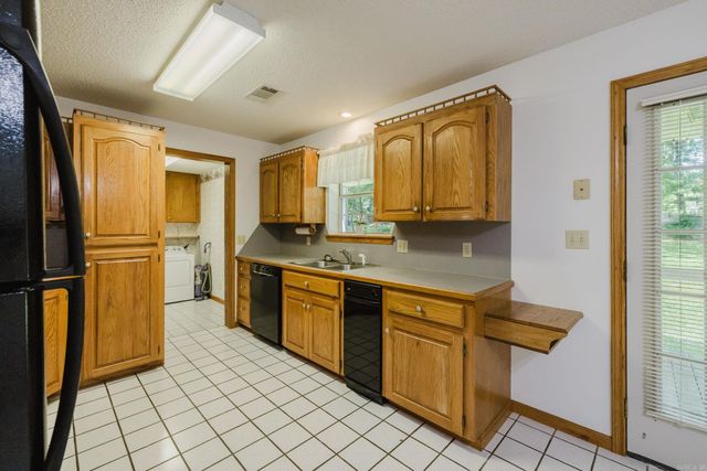 7513 Terry Lynn Drive, Benton, AR 72019