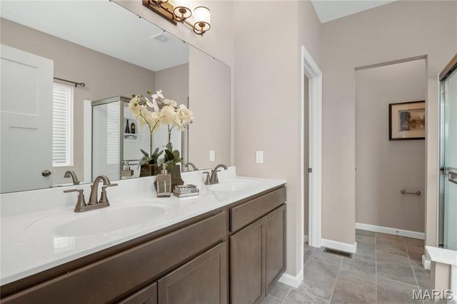 30 River Wind Drive, St Charles, MO 63301