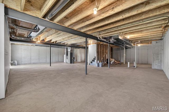 30 River Wind Drive, St Charles, MO 63301