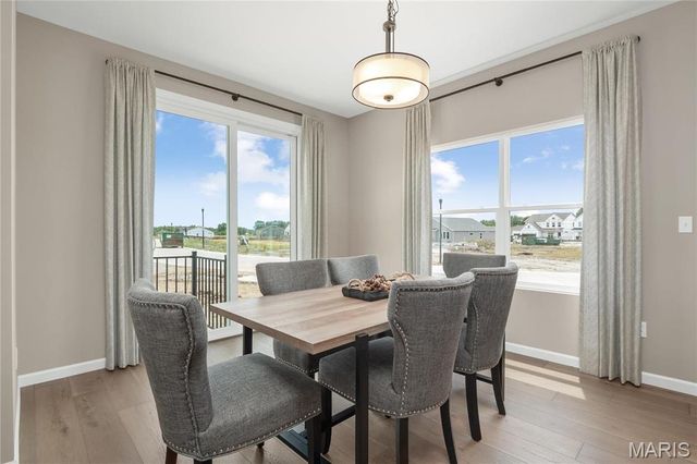 30 River Wind Drive, St Charles, MO 63301