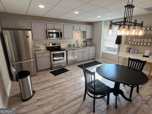 1056 Monticello Drive, Monroe, GA 30655