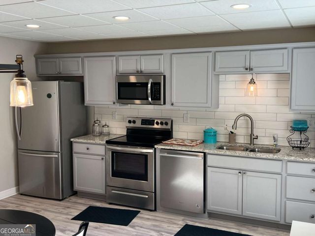 1056 Monticello Drive, Monroe, GA 30655