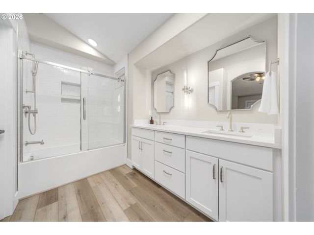 1591 Ne 61ST Ave, Hillsboro, OR 97124