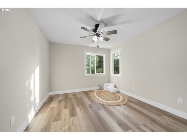 1591 Ne 61ST Ave, Hillsboro, OR 97124