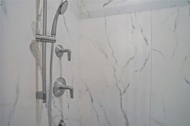 60 Bloor Street, Warwick, RI 02889