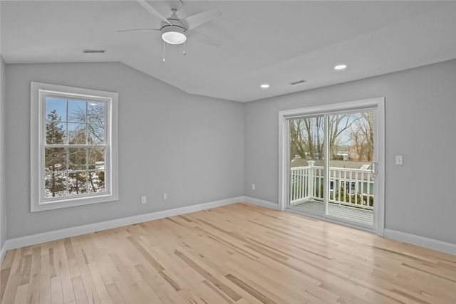 60 Bloor Street, Warwick, RI 02889