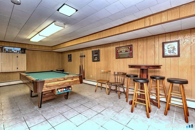 52 Lauderdale Drive, Trumbull, CT 06611