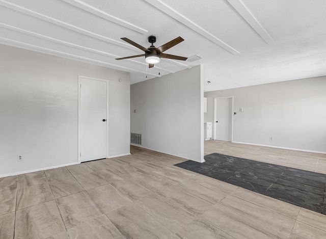 2405 Mamie Drive, Texarkana, TX 75501