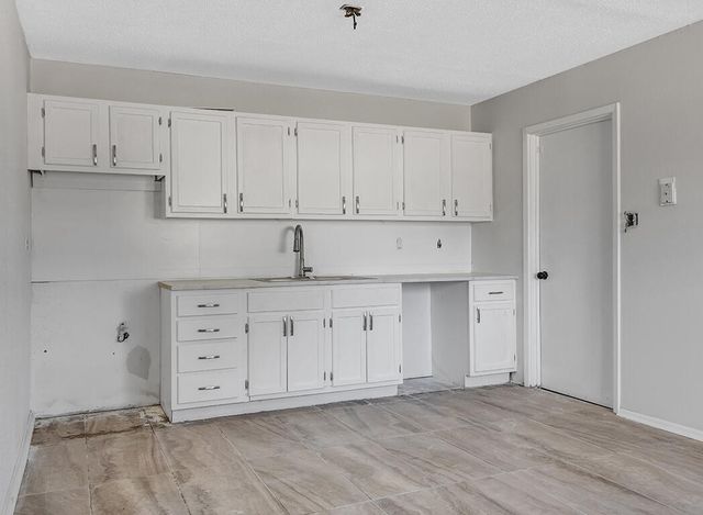 2405 Mamie Drive, Texarkana, TX 75501