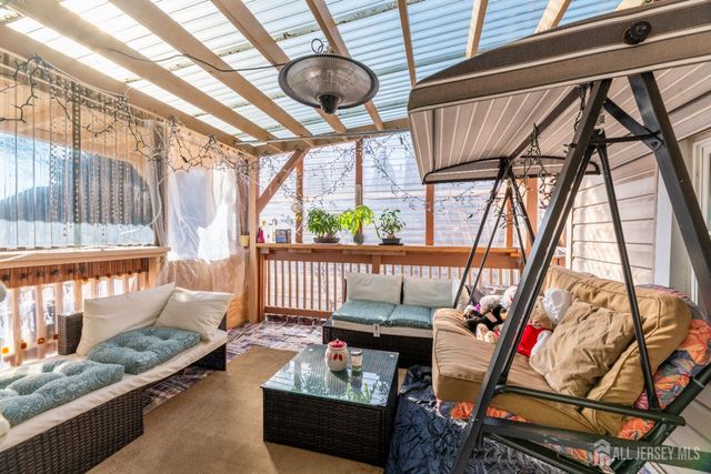 46 Runyon Avenue, Edison, NJ 08817