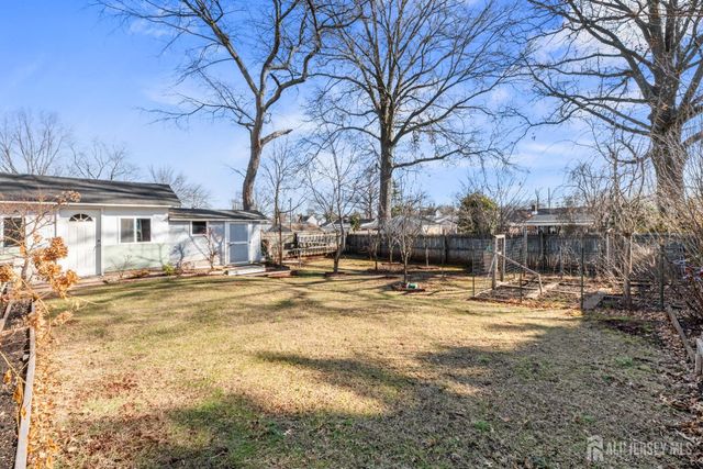 46 Runyon Avenue, Edison, NJ 08817