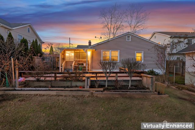 46 Runyon Avenue, Edison, NJ 08817