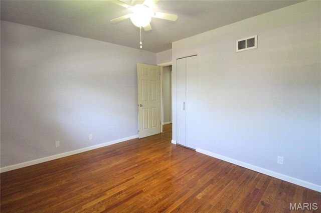 10359 Roscommon Drive, St Louis, MO 63123