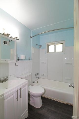 10359 Roscommon Drive, St Louis, MO 63123