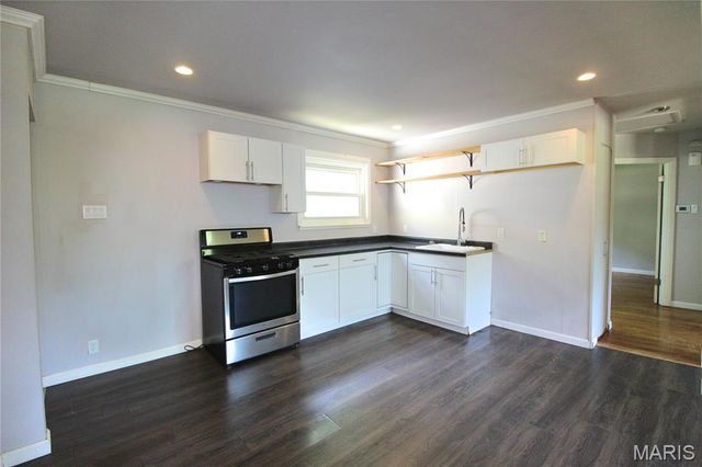 10359 Roscommon Drive, St Louis, MO 63123