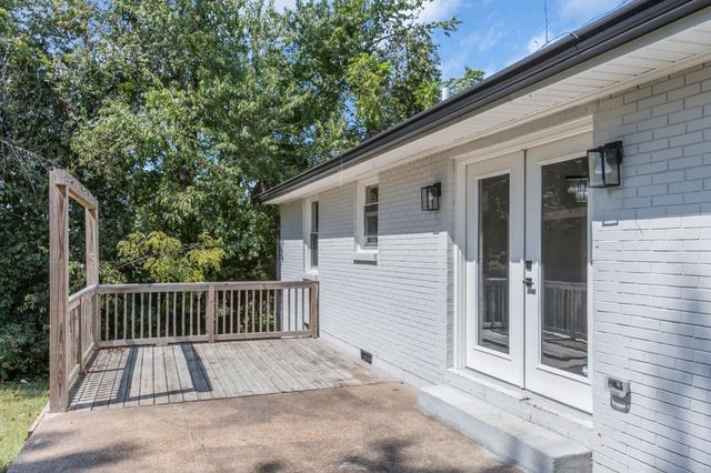 1297 Old Hickory Blvd, Nashville, TN 37207