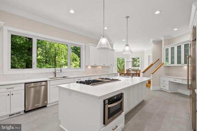 7003 FAWN TRAIL CT, Bethesda, MD 20817