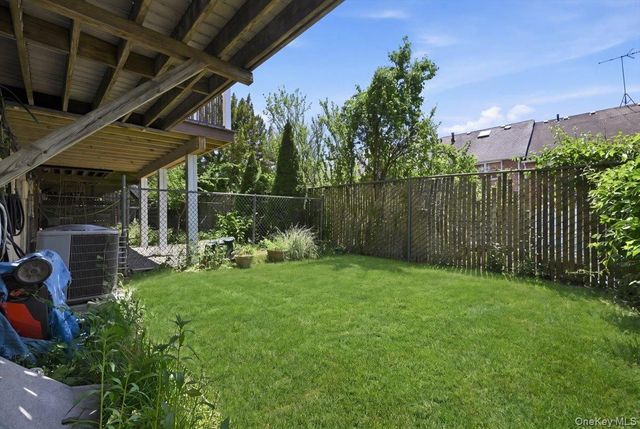 6369 Douglaston Parkway 56, Douglaston, NY 11362