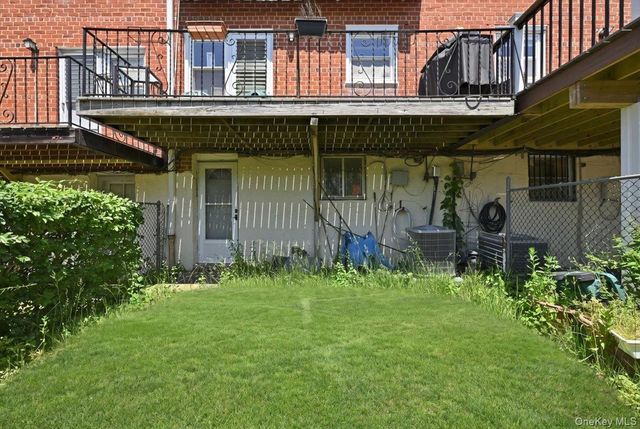 6369 Douglaston Parkway 56, Douglaston, NY 11362