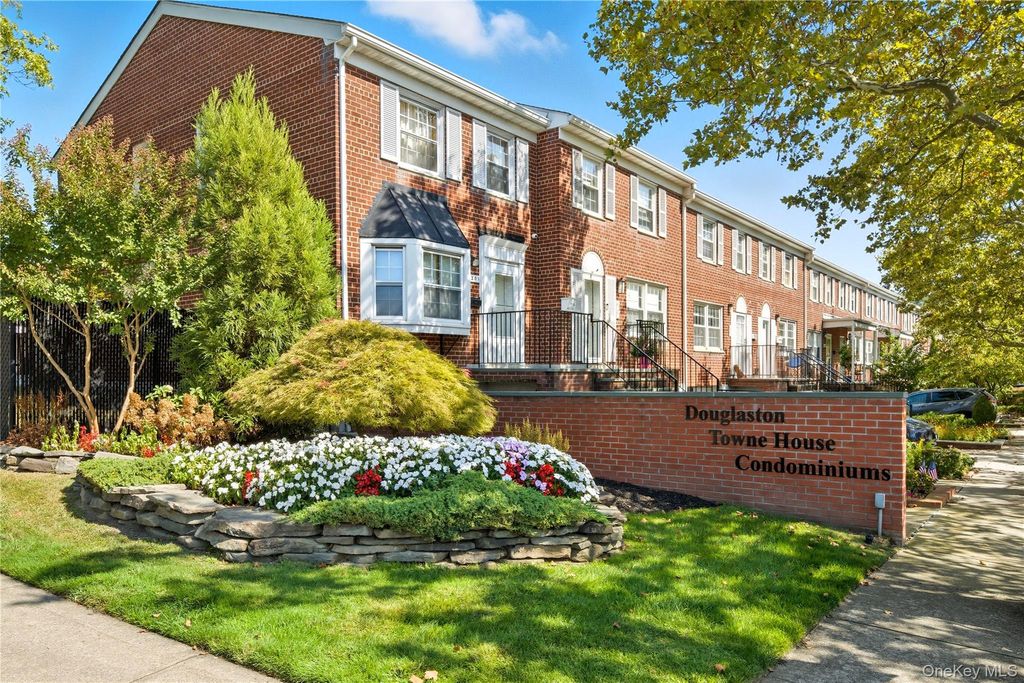 6369 Douglaston Parkway 56, Douglaston, NY 11362