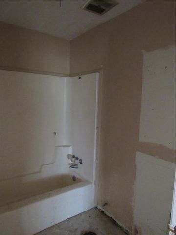 304 Saturn Street, Altus, OK 73521