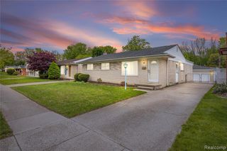 39619 Peters Drive, Canton, MI 48187