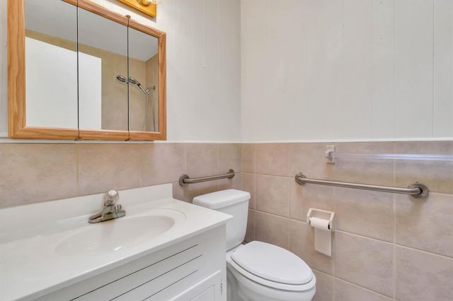 8604 Parkfield DR, Austin, TX 78758