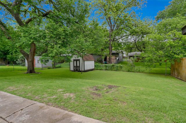 8604 Parkfield DR, Austin, TX 78758