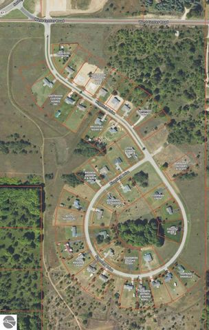 9261 Kingsfield Drive, Kingsley, MI 49649