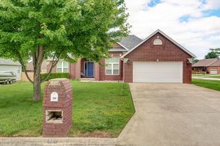 920 Bradford Court, Marshfield, MO 65706