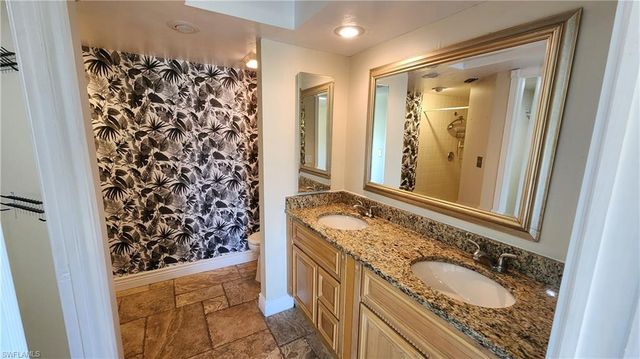 6118 Montego Bay LOOP, Fort Myers, FL 33908