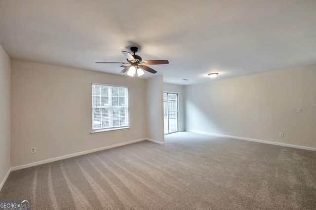 6338 Hickory Lane Circle, Union City, GA 30291