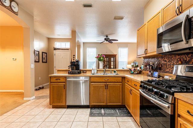 1627 SASSAFRAS DRIVE, Wesley Chapel, FL 33543