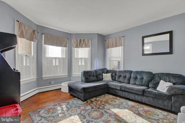 102 N QUEEN ST, Littlestown, PA 17340