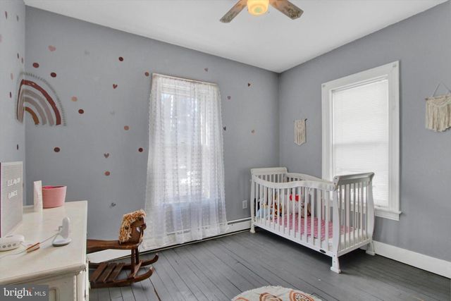 102 N QUEEN ST, Littlestown, PA 17340