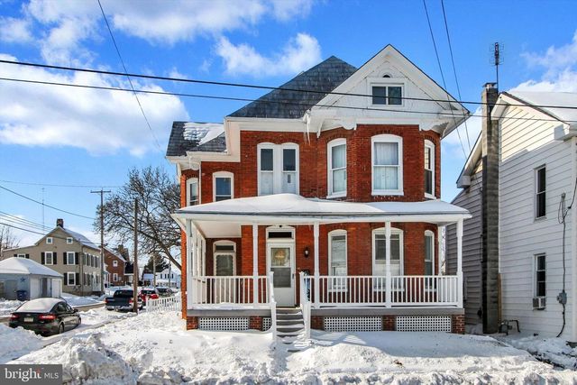 102 N QUEEN ST, Littlestown, PA 17340