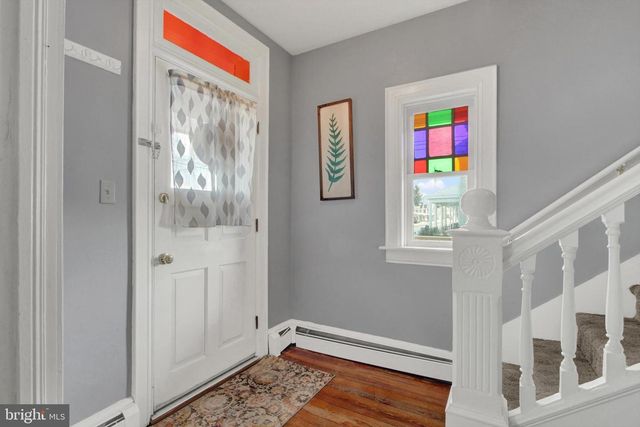 102 N QUEEN ST, Littlestown, PA 17340